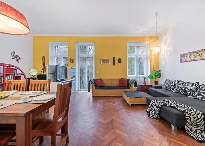 דירה 2 Bedroom Vintage Apartment, Garden, Near Schoenbrunn